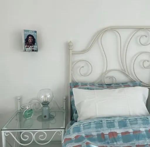 Hygge Flat With Heated Floors & Sunny Balcony! Appartement *