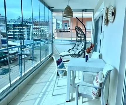 Hygge Flat With Heated Floors & Sunny Balcony! Lägenhet Alanya